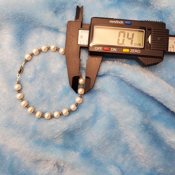 14k Solid White Gold Real Freshwater Pearl Bracelet - Picture 12 of 15